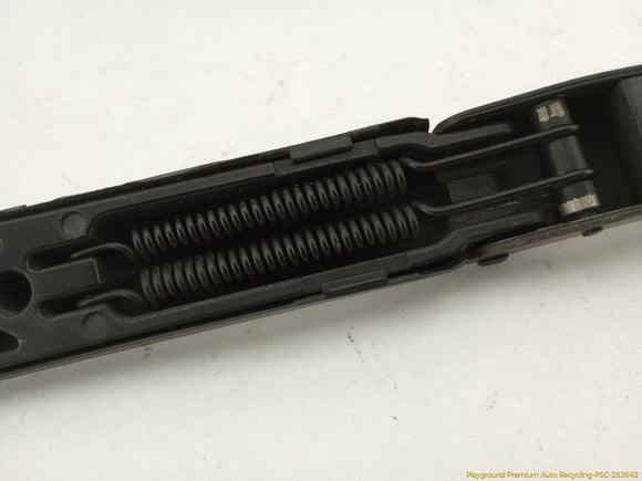 Land Rover Range Rover Pair Of Windshield Wiper Arms