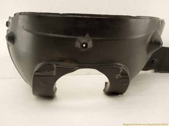 Land Rover Range Rover Passenger Right Front Inner Fender Liner