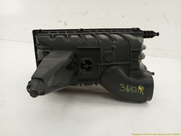 Land Rover Range Rover Front Right Air Cleaner Box Housing