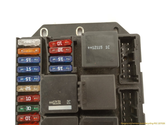 Land Rover Range Rover Front Right Engine Fuse Box