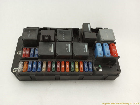 Land Rover Range Rover Front Right Engine Fuse Box
