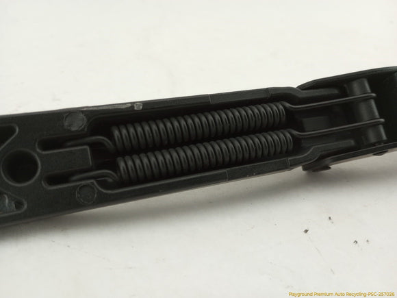 Land Rover Range Rover Pair Of Windshield Wiper Arms