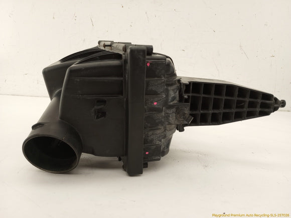 Land Rover Range Rover Front Right Air Cleaner Box Housing