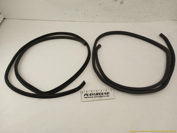Mitsubishi Eclipse Pair Of Front Door Seal Weatherstrip