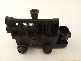 Land Rover Range Rover Pair Of Air Suspension Valve Block - 0
