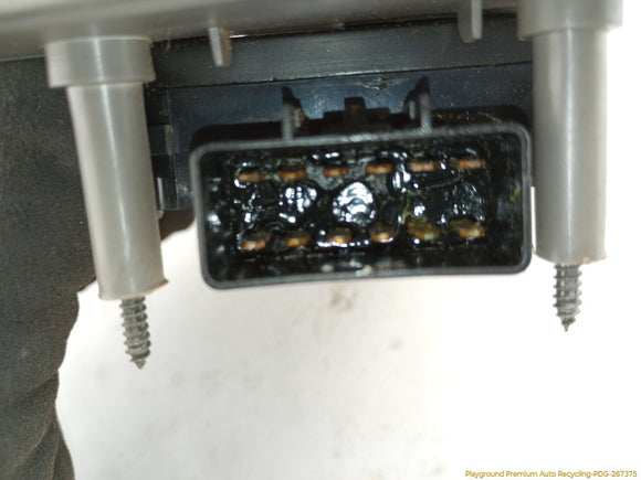 Hummer H2 Right Front Side Seat Lumbar Control Switch