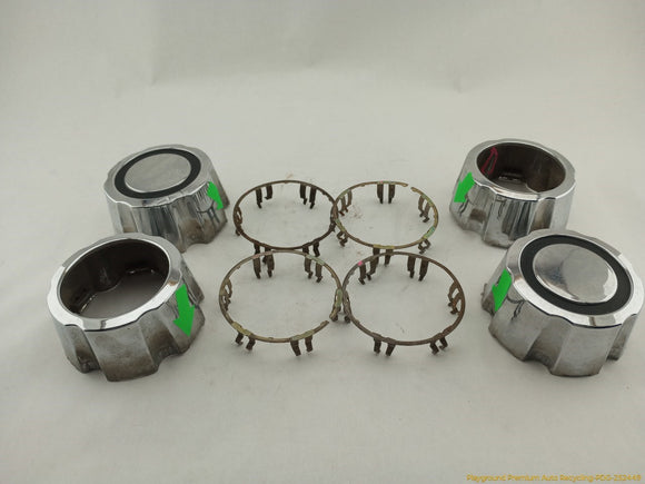 Mitsubishi Delica Set Of 4 Wheel Center Caps
