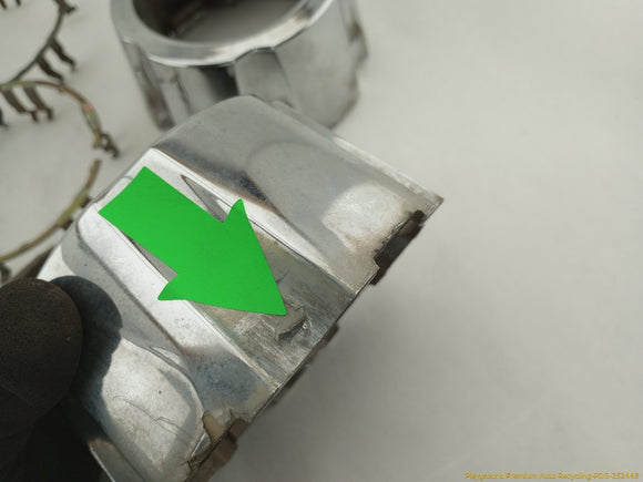 Mitsubishi Delica Set Of 4 Wheel Center Caps