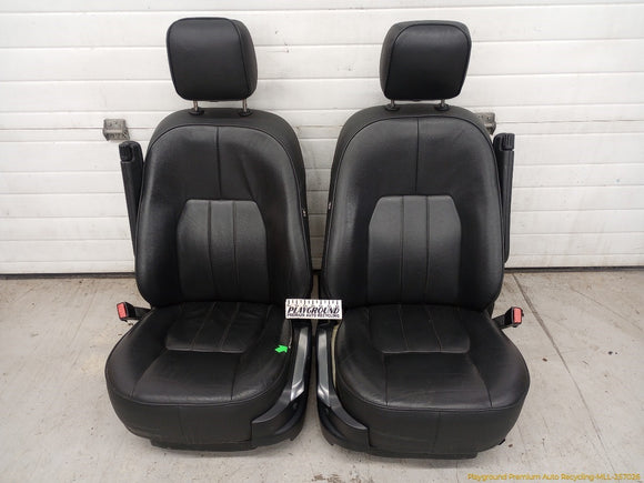 Land Rover Range Rover Pair Of Front Seats