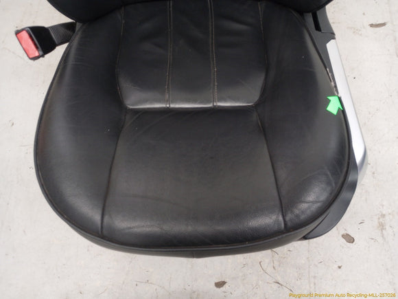 Land Rover Range Rover Pair Of Front Seats