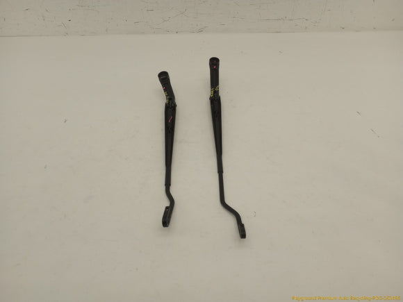 Mitsubishi Eclipse Pair Of Windshield Wiper Arms