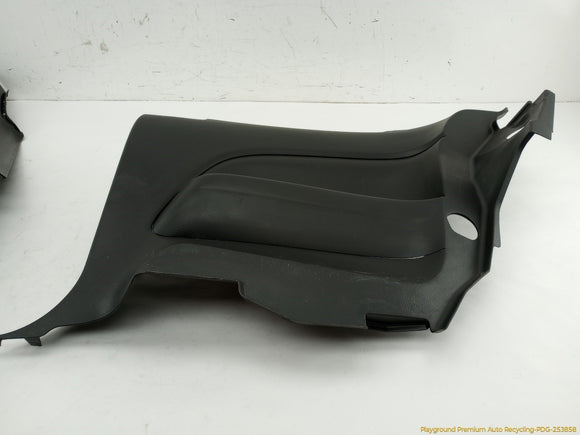 Honda Prelude Pair Of Rear Quarter Trim