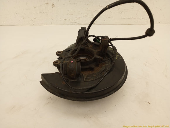 Land Rover Range Rover Driver Left Rear Spindle Knuckle Hub