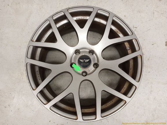 Land Rover Range Rover Pair Of Aftermarket Avarus Wheels