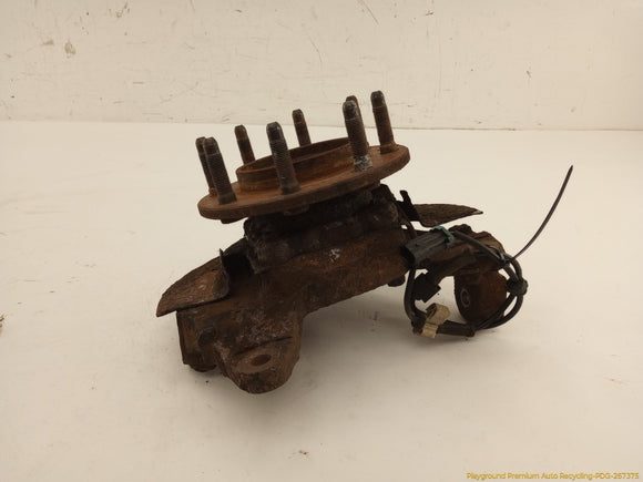 Hummer H2 Driver Left Front Spindle Knuckle Hub