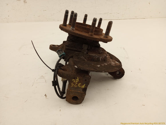Hummer H2 Driver Left Front Spindle Knuckle Hub