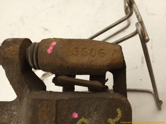 Mitsubishi Eclipse Pair Of Rear Brake Calipers