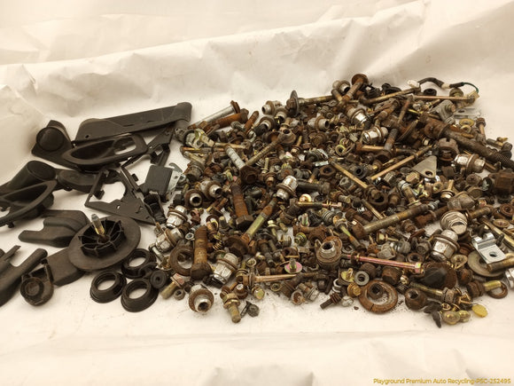 Mitsubishi Eclipse Dismantling Hardware Fasteners Bolts & Nuts