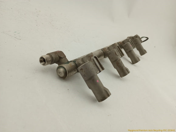 Land Rover Range Rover Fuel Rail Set