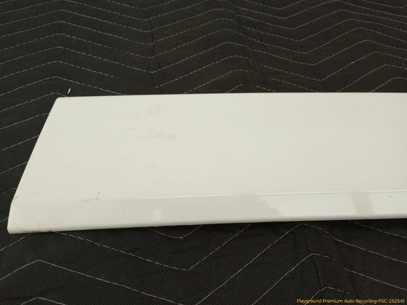 Land Rover LR4 Exterior Lower Tailgate Trim