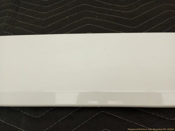 Land Rover LR4 Exterior Lower Tailgate Trim