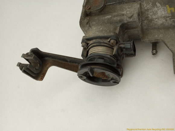 Lexus IS300 Throttle Body Assembly