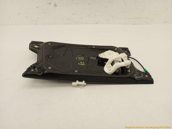 Land Rover LR4 Passenger Right Front Window Regulator