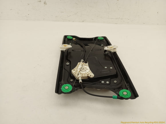 Land Rover LR4 Passenger Right Front Window Regulator
