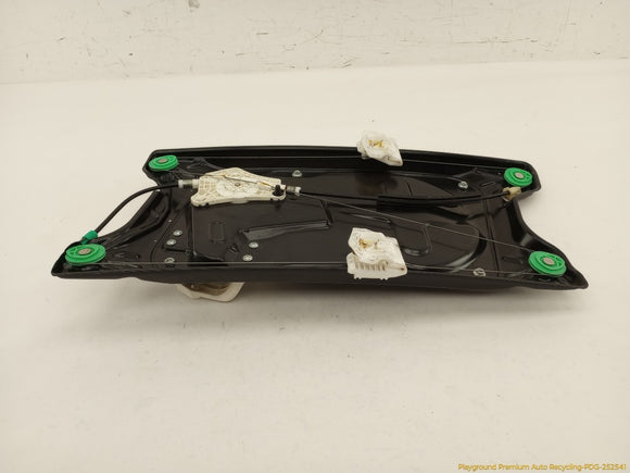 Land Rover LR4 Passenger Right Front Window Regulator