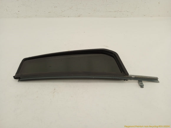 Land Rover LR4 Driver Left Rear Door Vent Glass