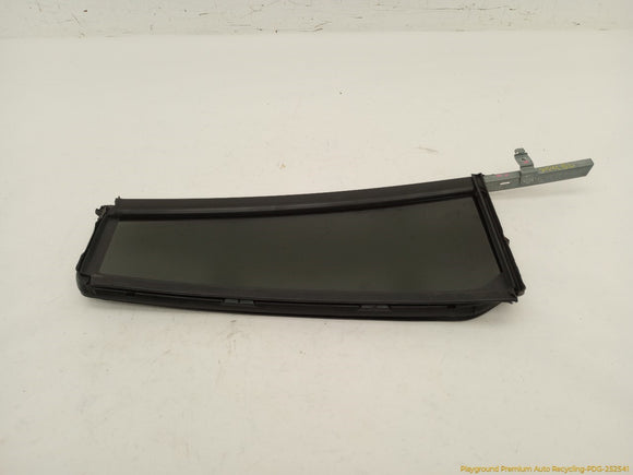 Land Rover LR4 Driver Left Rear Door Vent Glass