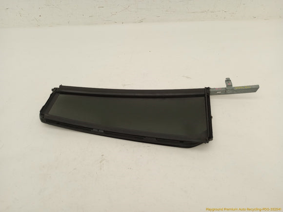 Land Rover LR4 Driver Left Rear Door Vent Glass