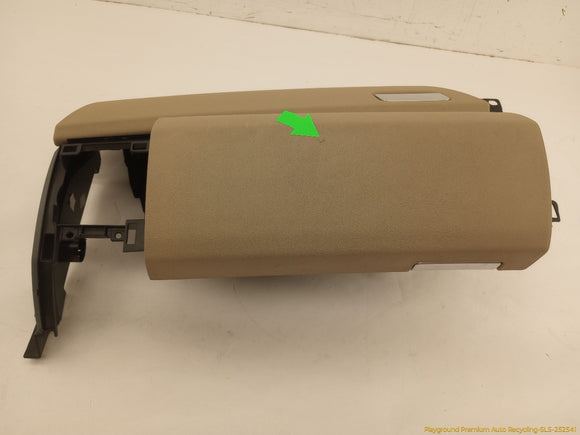 Land Rover LR4 Glove Box