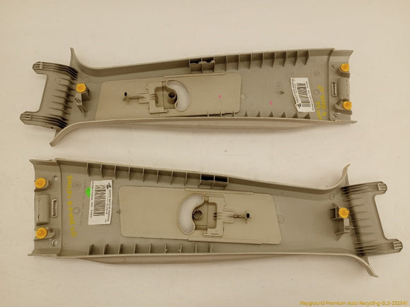 Land Rover LR4 Pair Of Rear Upper B Pillar Trim