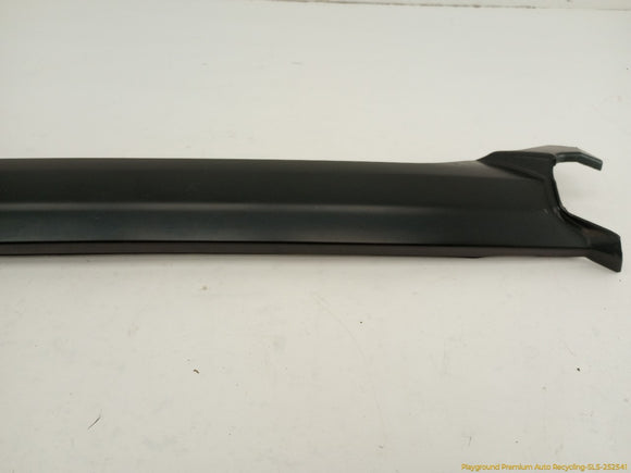 Land Rover LR4 Pair Of Front Exterior A Pillar Trims