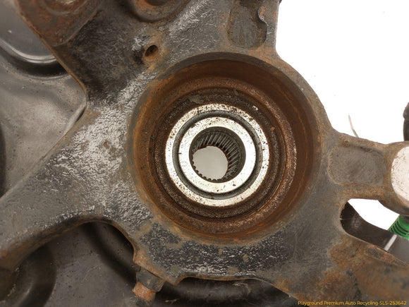 Land Rover Range Rover Driver Left Front Spindle Knuckle Hub