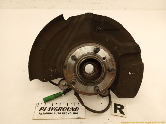 Land Rover Range Rover Passenger Right Front Spindle Knuckle Hub