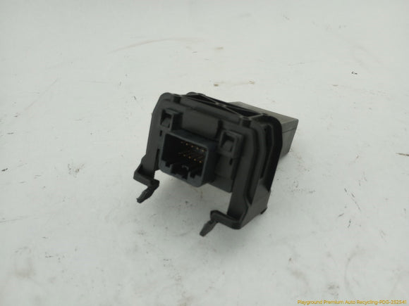 Land Rover LR4 Right Rear Heated Seat Control Module