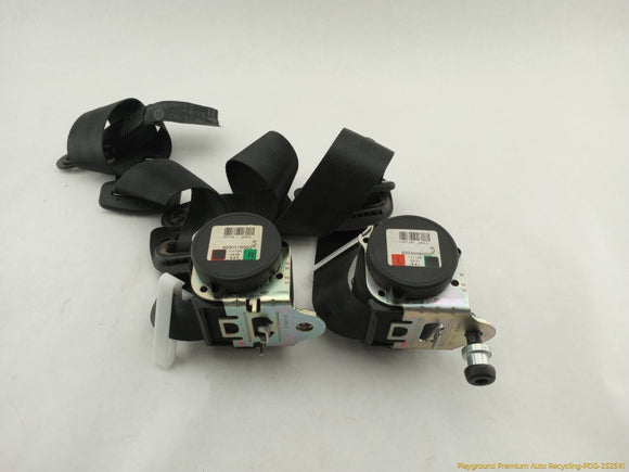 Land Rover LR4 Pair Of Rear 2nd Row Seat Belt Retractors