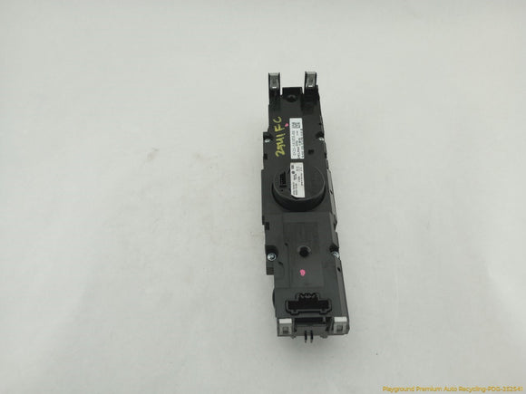 Land Rover LR4 Radio Infotainment Control Switch