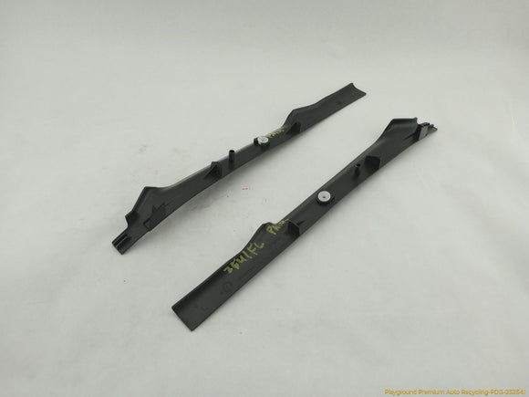 Land Rover LR4 Pair Of Front Dash A Pillar Middle Trim