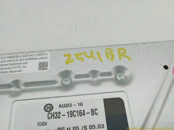 Land Rover LR4 Radio Audio Amplifier