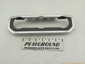 Land Rover LR4 Radio Switch Trim Bezel
