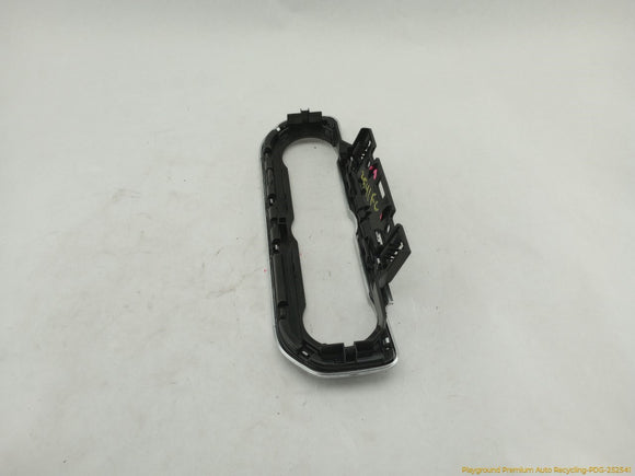 Land Rover LR4 Radio Switch Trim Bezel