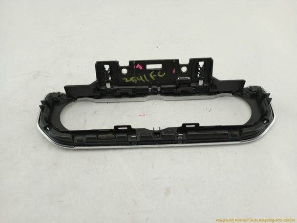Land Rover LR4 Radio Switch Trim Bezel