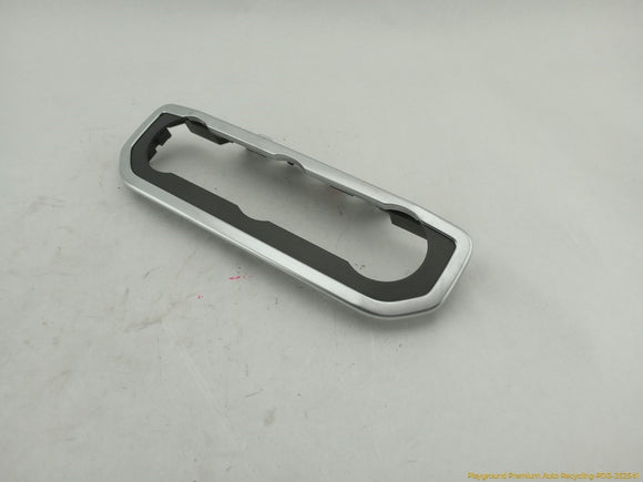 Land Rover LR4 Radio Switch Trim Bezel
