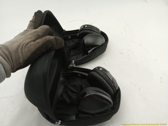 Land Rover Range Rover Pair Of Head Phones