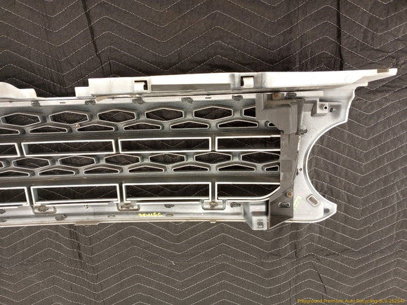 Land Rover LR4 Radiator Grille