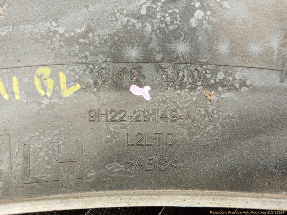 Land Rover LR4 Left Rear Quarter Fender Flare