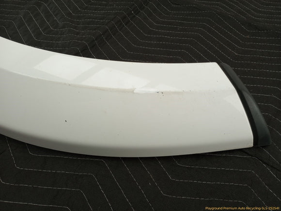 Land Rover LR4 Left Front Fender Flare